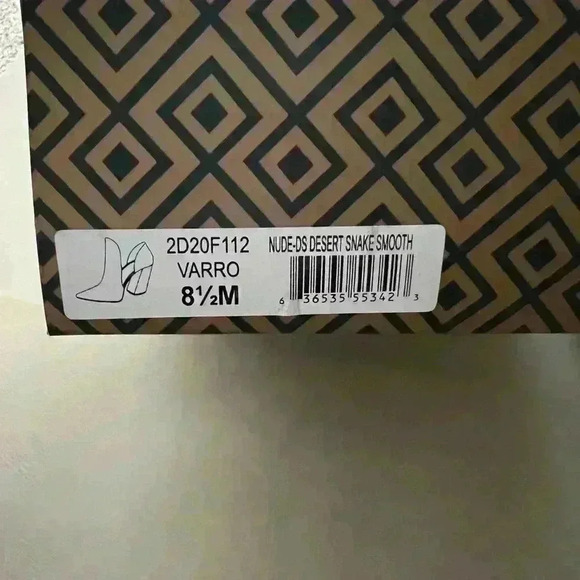 Charles David Faux Snake Skin Heel Booties 8.5 - Picture 3 of 10